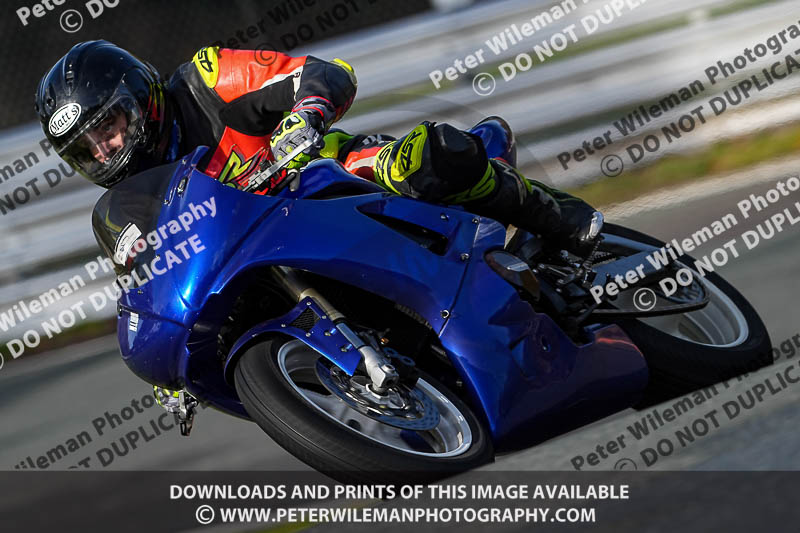 anglesey;brands hatch;cadwell park;croft;donington park;enduro digital images;event digital images;eventdigitalimages;mallory;no limits;oulton park;peter wileman photography;racing digital images;silverstone;snetterton;trackday digital images;trackday photos;vmcc banbury run;welsh 2 day enduro